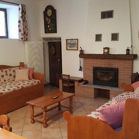 La Taverna Di Tony Bed & Breakfast Montalto Dora Ngoại thất bức ảnh
